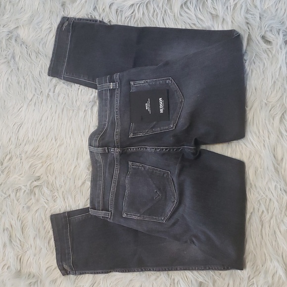 Women's HUDSON Skinny Nico Mid Rise Cigarette Black Jeans- Size 24 - Picture 2 of 6